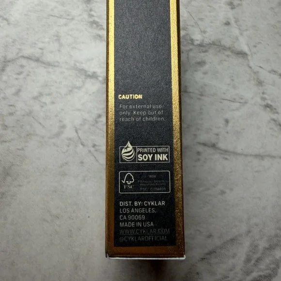 CYKLAR Cedar Supreme Perfume Oil - Picture 2 of 5